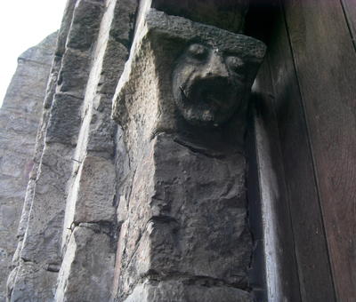 Eglise St Géry - Détail du portail