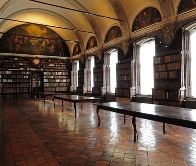 Bibliothèque des jésuites - Valenciennes