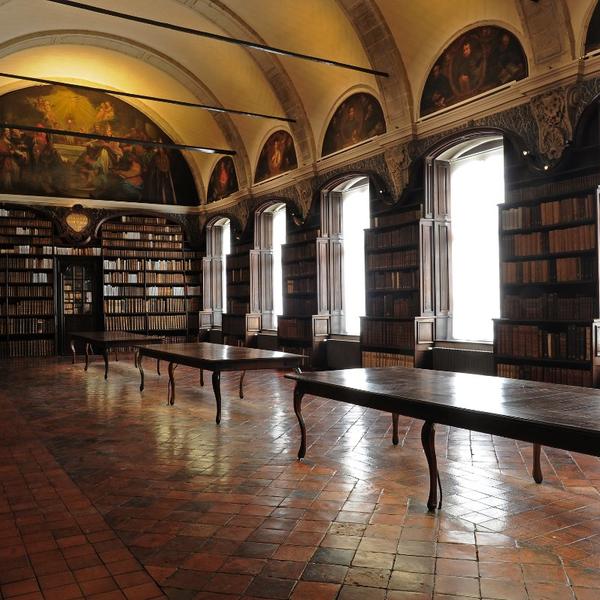 Bibliothèque des jésuites - Valenciennes
