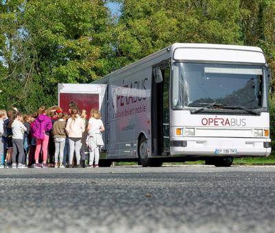 Operabus (c) Samuel Dhote - 01096288